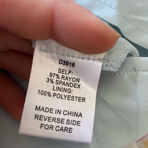 Alexia Admor Ali Cutout Halter Dress in Blue Floral Size 8 - Picture 7 of 10